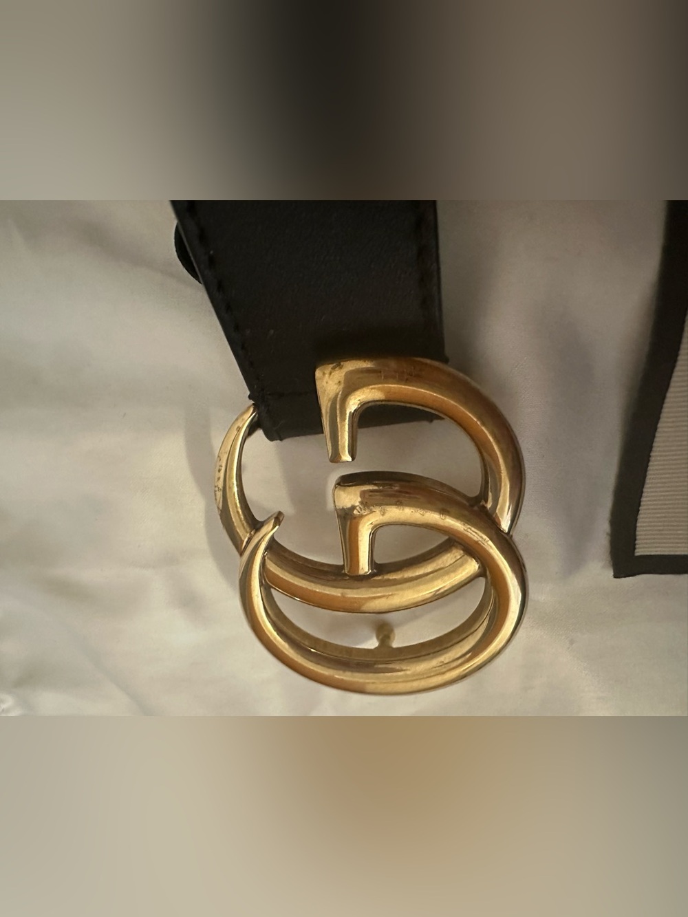 Gucci Marmont Black Leather Belt with Gold Interlocking GG Buckle - Picture 11 of 16